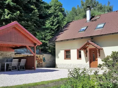  - hotely, pensiony | hportal.cz