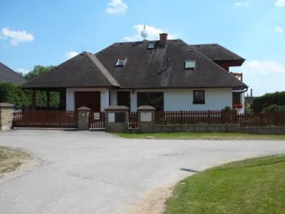 - hotely, pensiony | hportal.cz