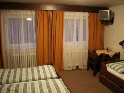  - hotely, pensiony | hportal.cz