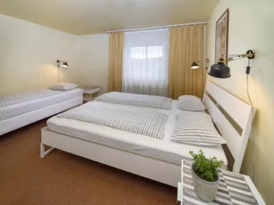  - hotely, pensiony | hportal.cz