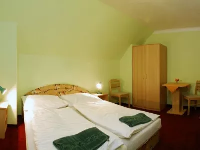  - hotely, pensiony | hportal.cz