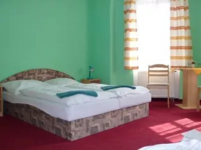  - hotely, pensiony | hportal.cz