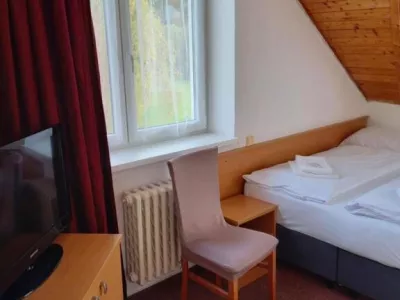  - hotely, pensiony | hportal.cz