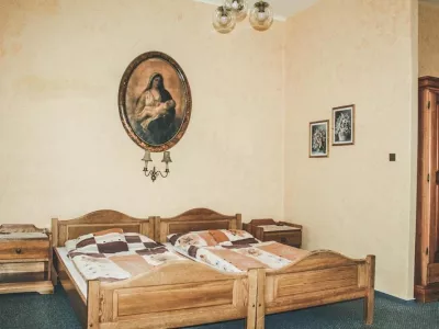  - hotely, pensiony | hportal.cz