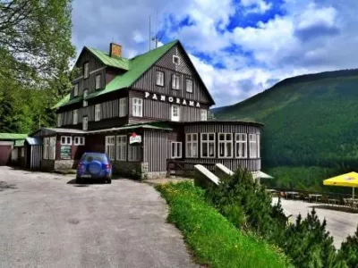  - hotely, pensiony | hportal.cz