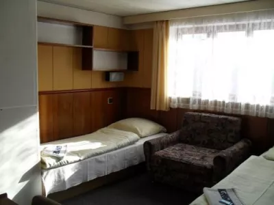  - hotely, pensiony | hportal.cz