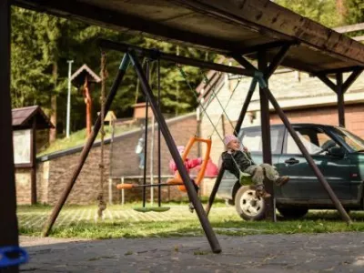  - hotely, pensiony | hportal.cz