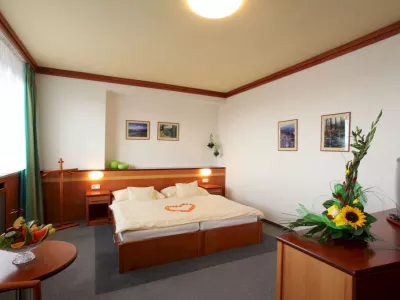  - Hotels, Pensionen | hportal.eu