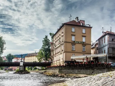  - hotely, pensiony | hportal.cz