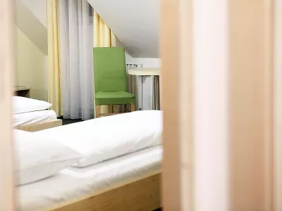  - hotely, pensiony | hportal.cz