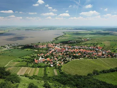  - hotely, pensiony | hportal.cz