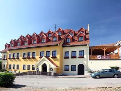 - hotely, pensiony | hportal.cz