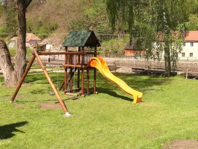  - hotely, pensiony | hportal.cz