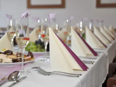  - Hotels, Pensionen | hportal.de