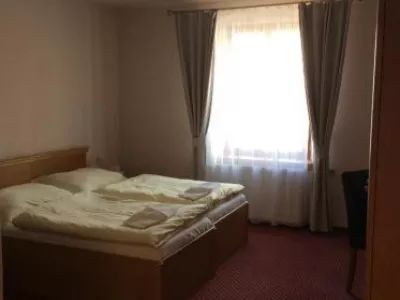  - hotely, pensiony | hportal.cz