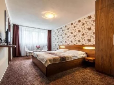 - hotely, pensiony | hportal.cz