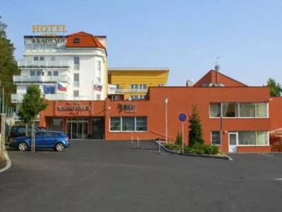  - hotely, pensiony | hportal.cz