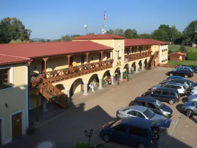  - hotely, pensiony | hportal.cz