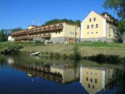  - hotely, pensiony | hportal.cz