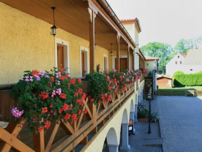  - hotely, pensiony | hportal.cz