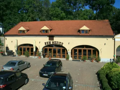  - hotely, pensiony | hportal.cz