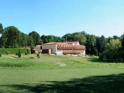  - hotely, pensiony | hportal.cz