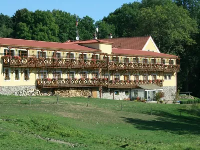  - hotely, pensiony | hportal.cz