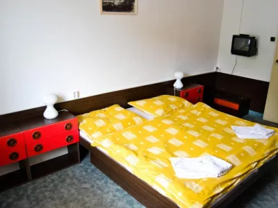  - hotely, pensiony | hportal.cz