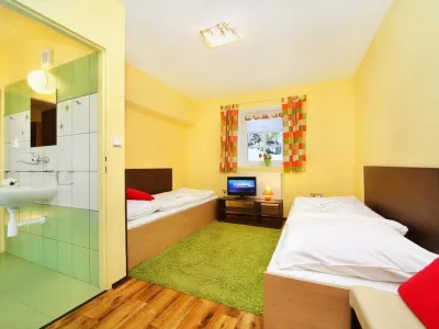 - hotely, pensiony | hportal.cz