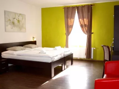 - hotely, pensiony | hportal.cz
