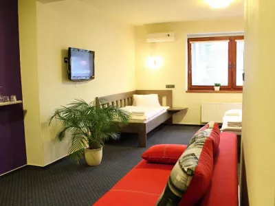  - hotely, pensiony | hportal.cz