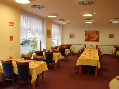  - hotely, pensiony | hportal.cz