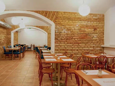  - hotely, pensiony | hportal.cz