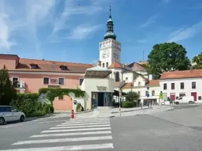  - hotely, pensiony | hportal.cz