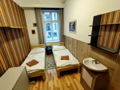  - hotely, pensiony | hportal.cz