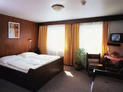  - hotely, pensiony | hportal.cz