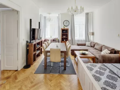  - hotely, pensiony | hportal.cz