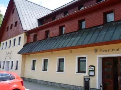  - hotely, pensiony | hportal.cz
