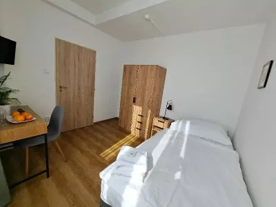  - hotely, pensiony | hportal.cz