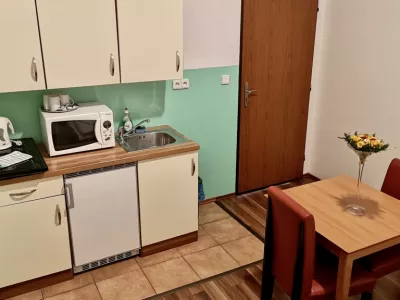  - hotely, pensiony | hportal.cz