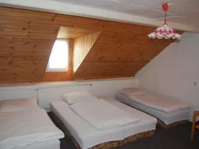  - hotely, pensiony | hportal.cz