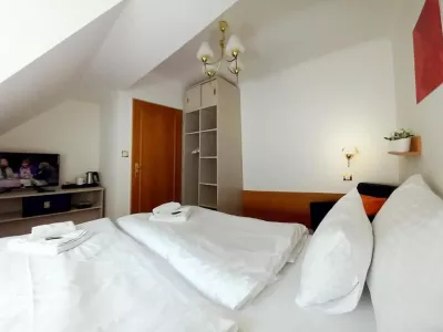  - hotely, pensiony | hportal.cz