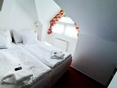  - hotely, pensiony | hportal.cz
