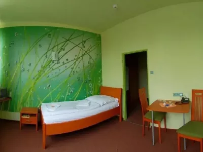  - hotely, pensiony | hportal.cz