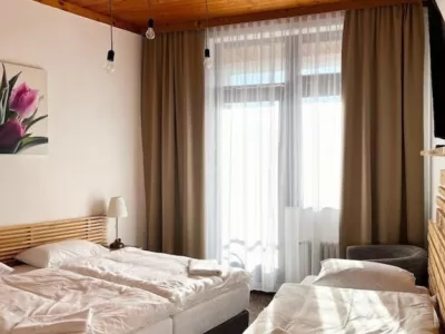  - hotely, pensiony | hportal.cz