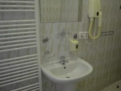  - hotely, pensiony | hportal.cz