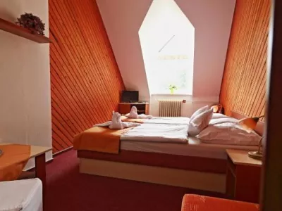  - hotely, pensiony | hportal.cz