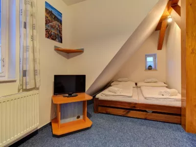  - hotely, pensiony | hportal.cz