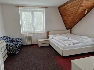  - hotely, pensiony | hportal.cz