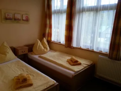  - hotely, pensiony | hportal.cz